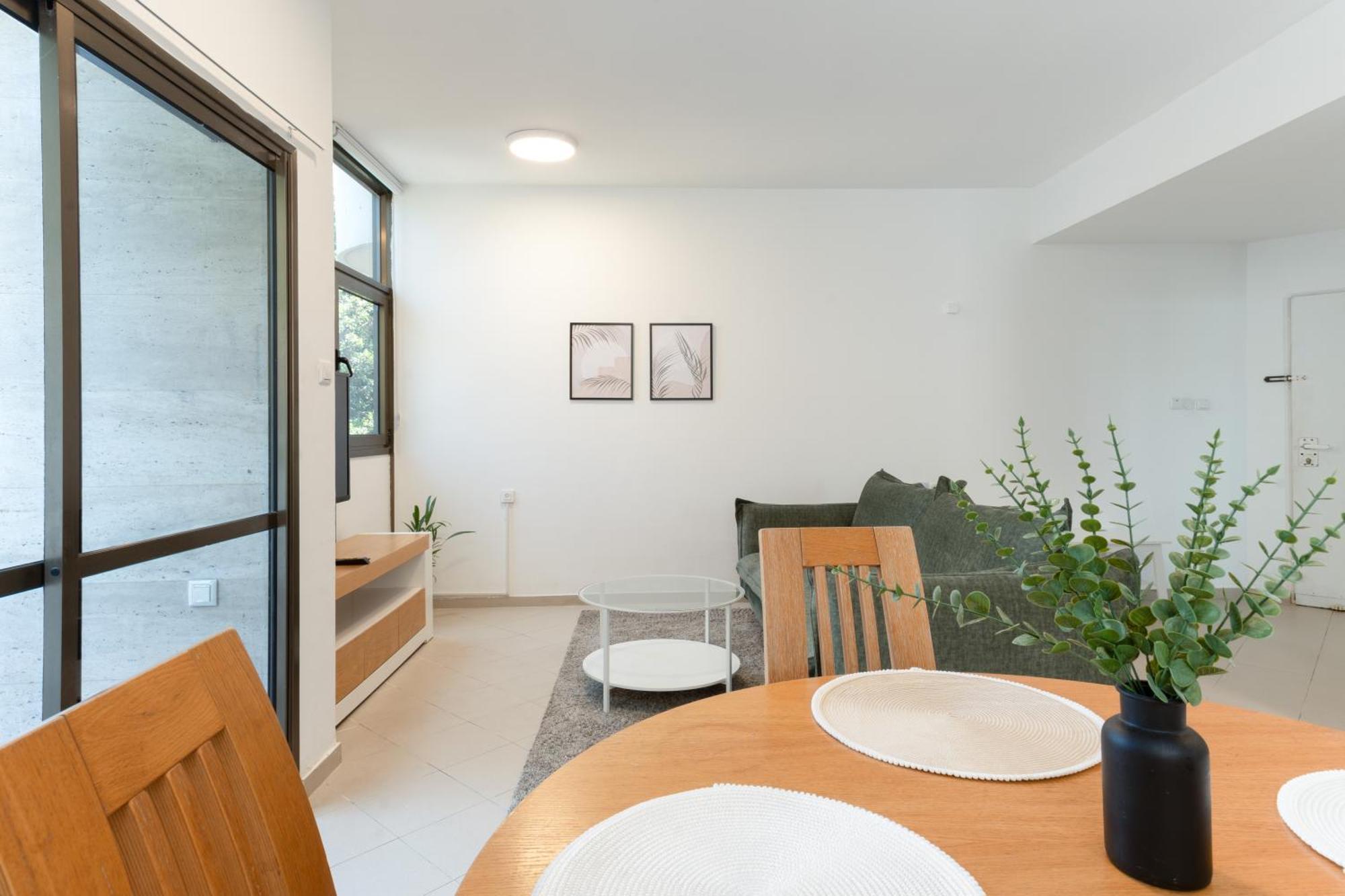 Eliezer Ben Yehuda Residence With Shelter Tel Aviv Exterior photo
